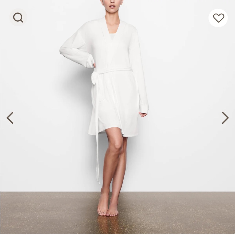 NWOT Skims Soft Lounge Robe